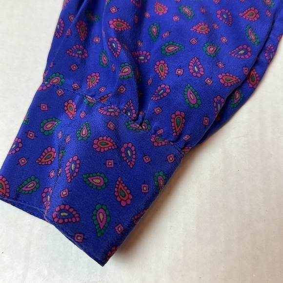 Vintage Liz Claiborne button down 100% silk blouse - Picture 5 of 11